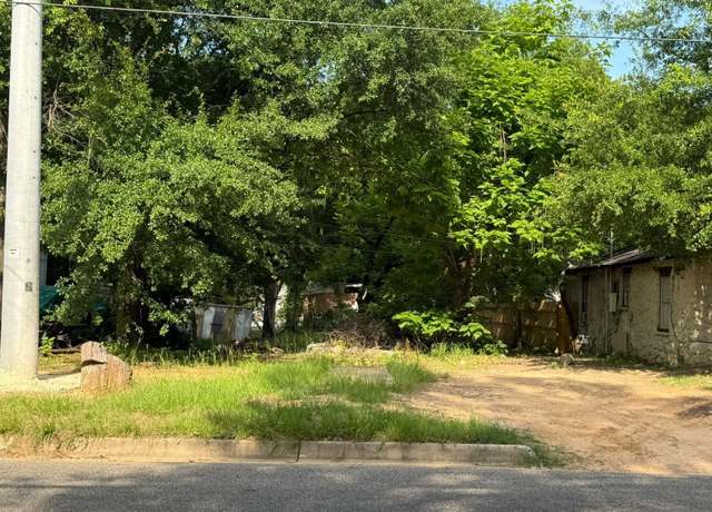 Property at 1513 N Palace Ave, Tyler, TX 75702