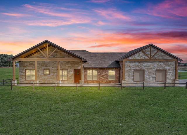 Property at 6045 VZ County Road 1110, Grand Saline, TX 75140, 3 beds, 2.5 baths