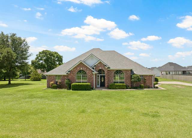 Property at 30 Cr 4742, Mt Pleasant, TX 75455, 3 beds, 2 baths