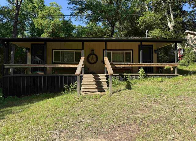 Property at 188 Lakeside Dr, Jacksonville, TX 75766, 2 beds, 2 baths