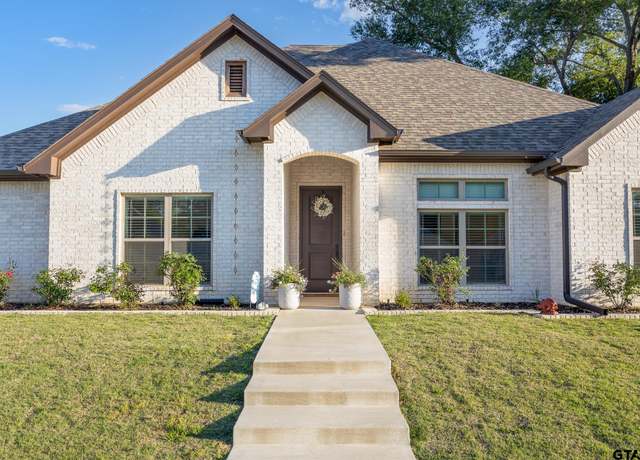 Property at 110 Rose Row Ln, Winona, TX 75792, 3 beds, 2.5 baths