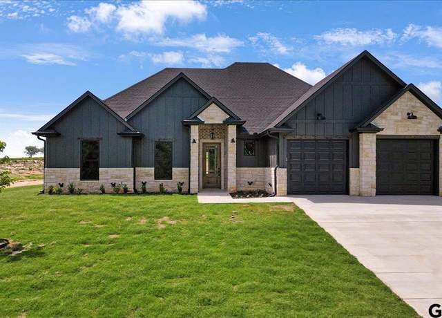 Property at 15582 County Road 436, Lindale, TX 75771, 4 beds, 2 baths