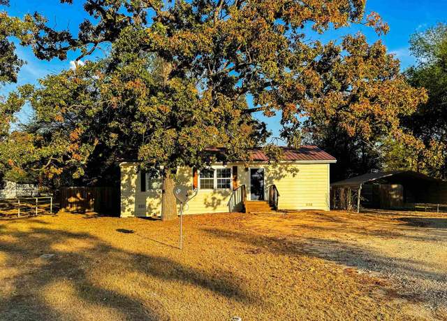 Property at 6560 N Highway 37, Talco, TX 75487, 3 beds, 2 baths