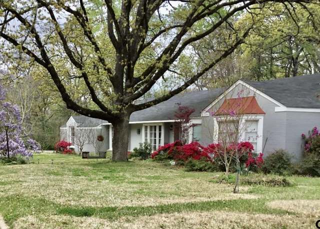 Property at 1228 Wilma St, Tyler, TX 75701, 3 beds, 3 baths