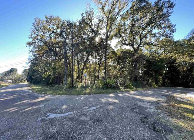 Property at 333 Neches Dr, Bullard, TX 75757