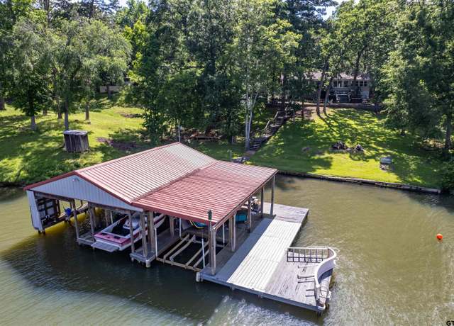 Property at 3023 County Road 3108, Jacksonville, TX 75766, 3 beds, 2 baths