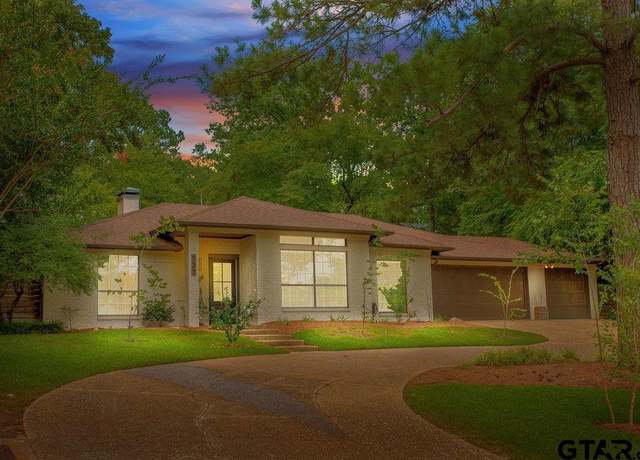 Property at 555 Hideaway Lane East, Hideaway, TX 75771, 3 beds, 2 baths