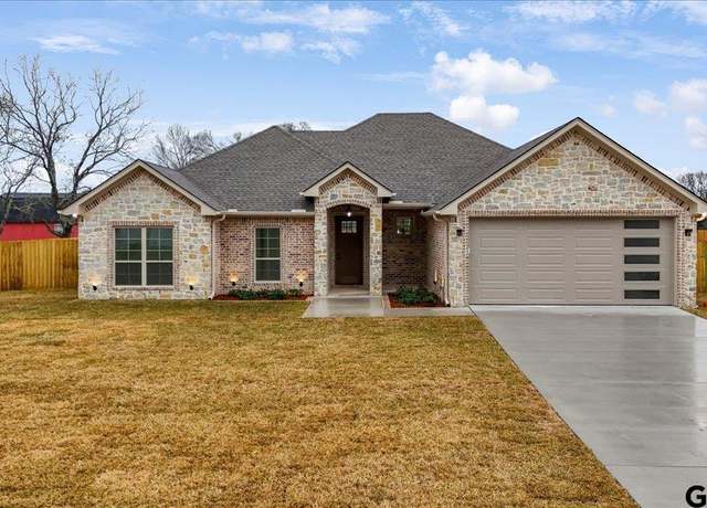 Property at 13136 County Road 499, Lindale, TX 75771, 4 beds, 2 baths