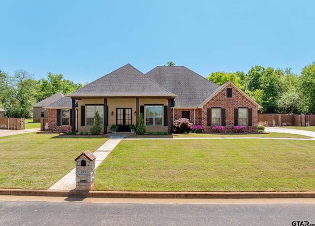 Property at 211 Sunnys Halo, Bullard, TX 75757, 4 beds, 2.5 baths