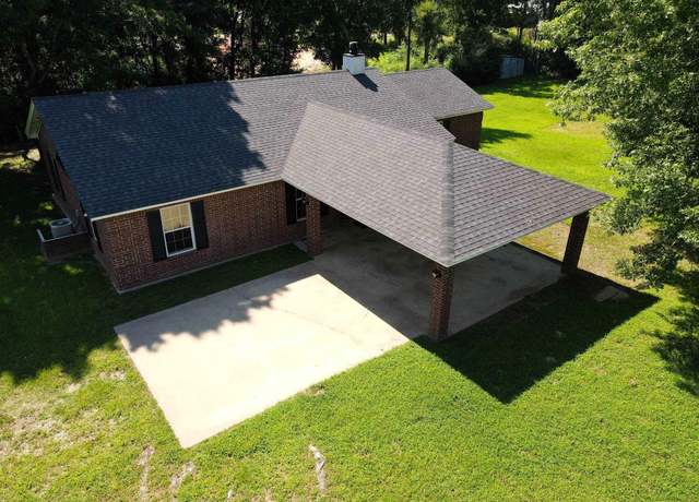 Property at 18894 Fm 747n, Jacksonville, TX 75766, 3 beds, 2 baths