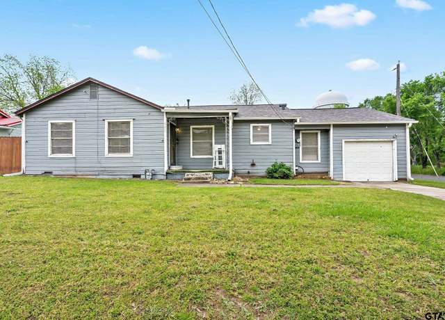 Property at 601 Whitworth St, Sulphur Springs, TX 75482, 2 beds, 2 baths