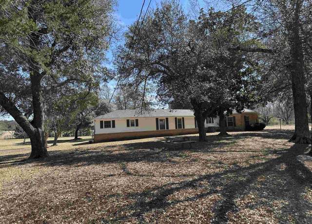 Property at 298 Sand Flat Road / CR 2501 Rd, Alto, TX 75925, 3 beds, 2 baths