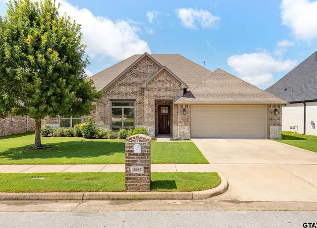 Property at 2847 Guinn Farms Rd, Tyler, TX 75707, 4 beds, 3 baths