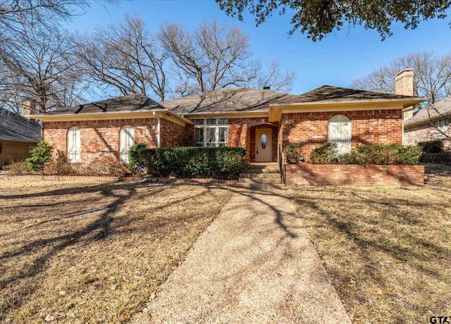 Property at 815 Woodland Hills Dr, Tyler, TX 75701, 4 beds, 3 baths