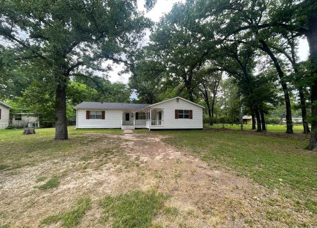 Property at 20957 Lee Ln, Chandler, TX 75758, 3 beds, 2 baths