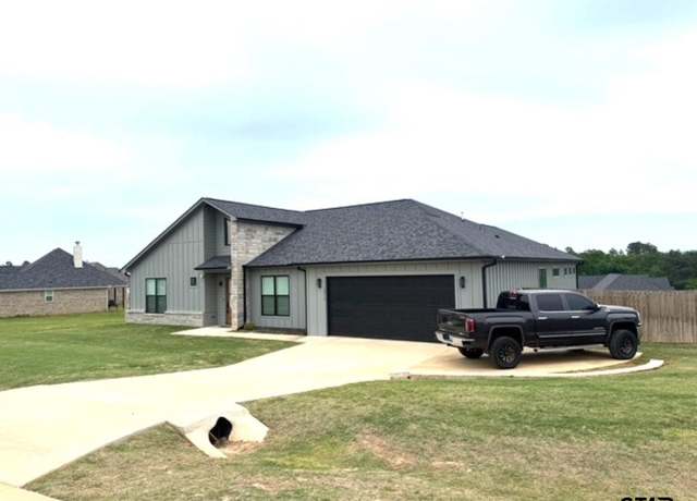 Property at 16310 Rainier, Lindale, TX 75771, 4 beds, 2.5 baths