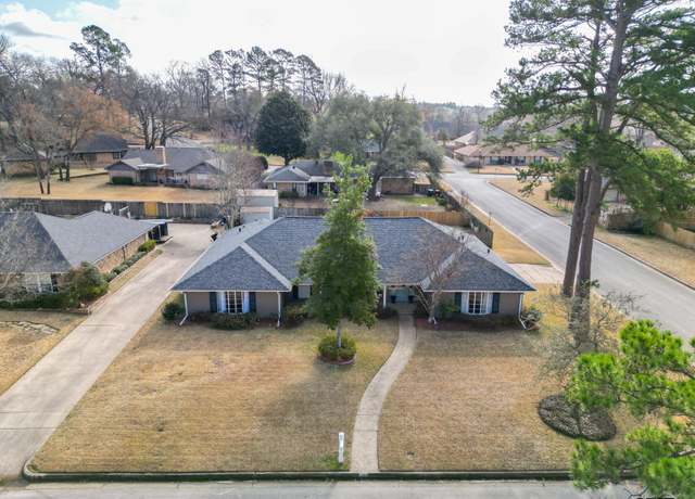 Property at 4724 Kidd Dr, Tyler, TX 75703, 4 beds, 3 baths