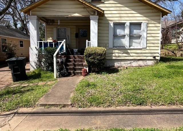 Property at 823 S Donnybrook Ave, Tyler, TX 75701, 2 beds, 1 bath