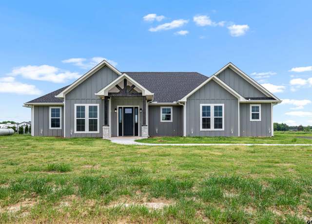 Property at 355 Private Road 5440, Point, TX 75472, 3 beds, 2.5 baths