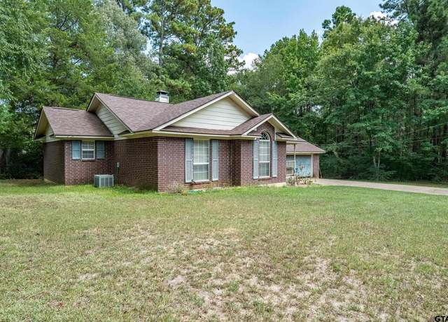 Property at 233 S Easy St, Rusk, TX 75785, 3 beds, 2 baths