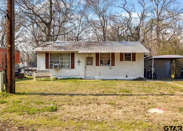 Property at 3723 Gallion Ave, Tyler, TX 75708, 2 beds, 1 bath