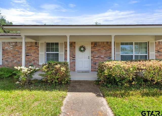 Property at 2213 Suanne Dr, Tyler, TX 75701, 3 beds, 2 baths