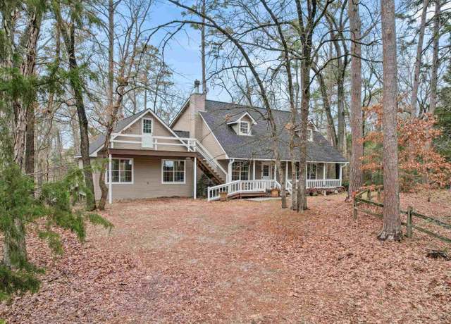 Property at 221 Butternut Gln, Holly Lake Ranch, TX 75765, 4 beds, 2.5 baths