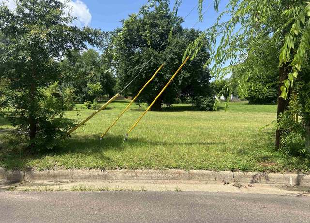 Property at 1317 & 1326 E Earle St, Tyler, TX 75702