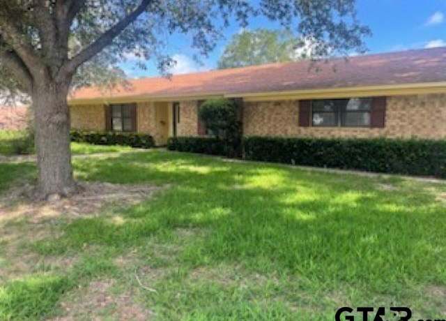 Property at 779 E Texas St, Van, TX 75790, 2 beds, 2 baths