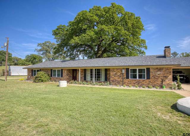 Property at 3662 Acr 359, Palestine, TX 75803, 3 beds, 2.5 baths
