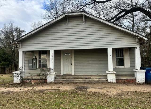 Property at 401 Joy St, Troup, TX 75789, 2 beds, 1 bath