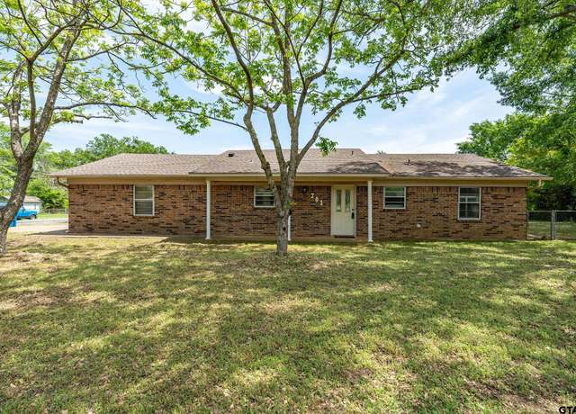 Property at 201 Greenlane Trl, Whitehouse, TX 75791, 4 beds, 2 baths