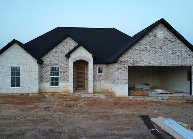 Property at 15600 County Road 434, Lindale, TX 75771, 4 beds, 2 baths