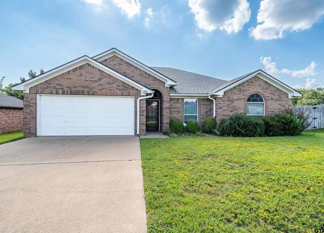 Property at 5709 Mustang Trl, Tyler, TX 75707, 4 beds, 2 baths