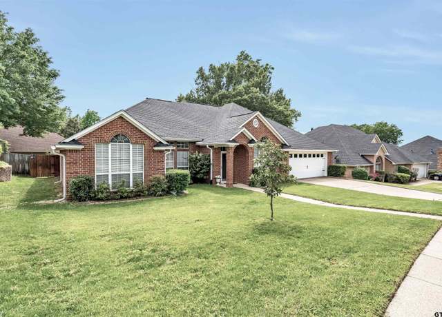 Property at 510 Whiteoak Ln, Tyler, TX 75703, 3 beds, 2 baths