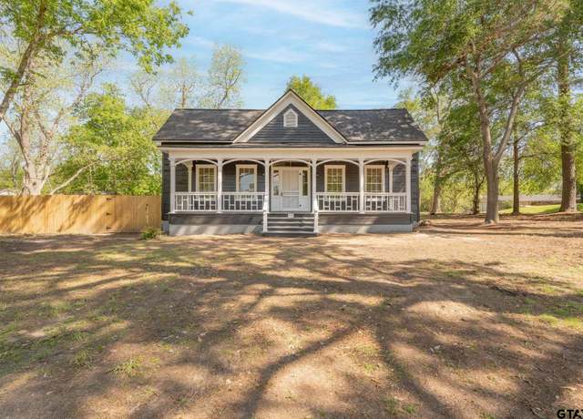 Property at 605 E Calvert St, Troup, TX 75789, 4 beds, 2 baths