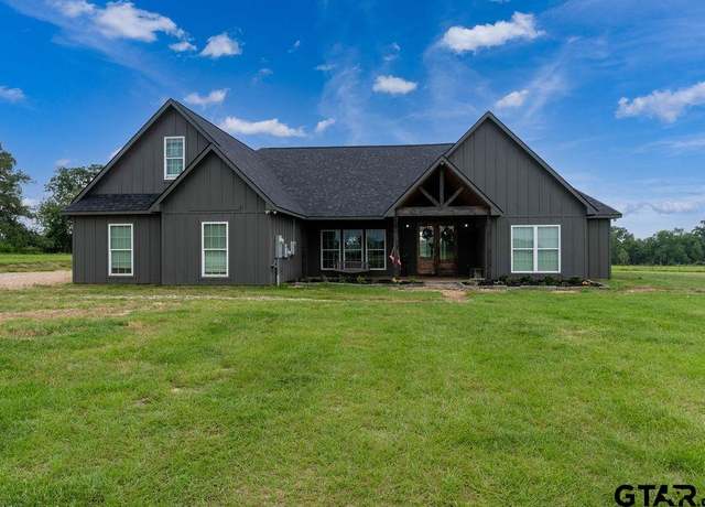 Property at 12050 Cr 4331, Larue, TX 75770, 5 beds, 4.5 baths