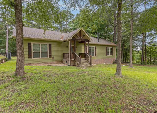 Property at 450 Lee Rd, Kilgore, TX 75662, 3 beds, 2 baths