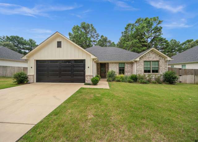 Property at 21488 Forest Pl, Flint, TX 75762, 4 beds, 2 baths