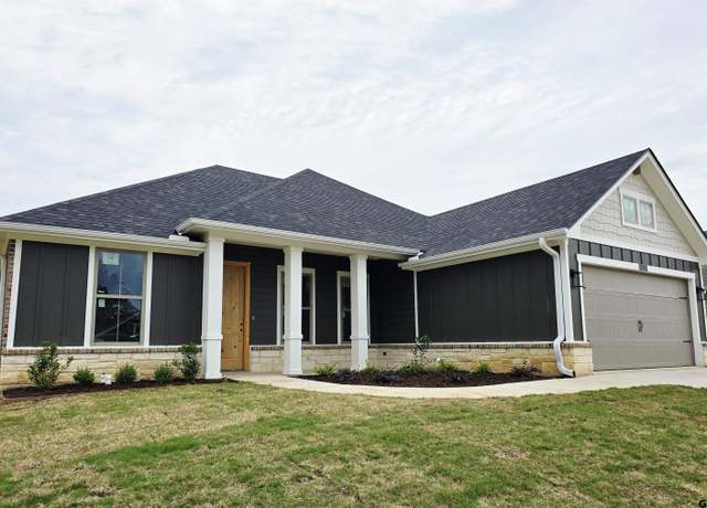 Property at 1437 Allison Ln, Lindale, TX 75771, 3 beds, 2 baths