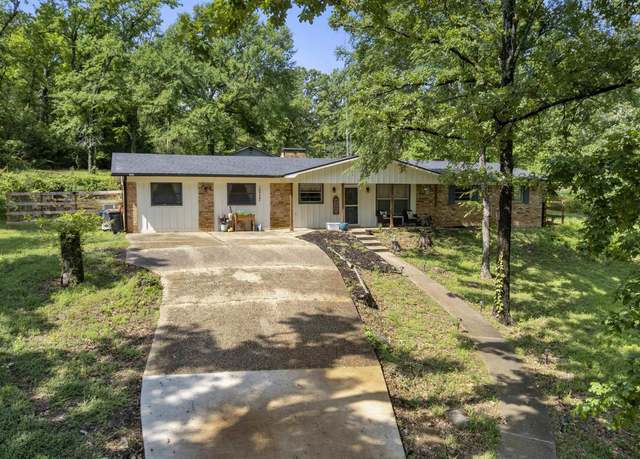 Property at 10733 Cr 4150, Tyler, TX 75704, 3 beds, 2.5 baths