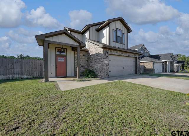 Property at 15419 Anna Ln, Lindale, TX 75771, 3 beds, 2.5 baths