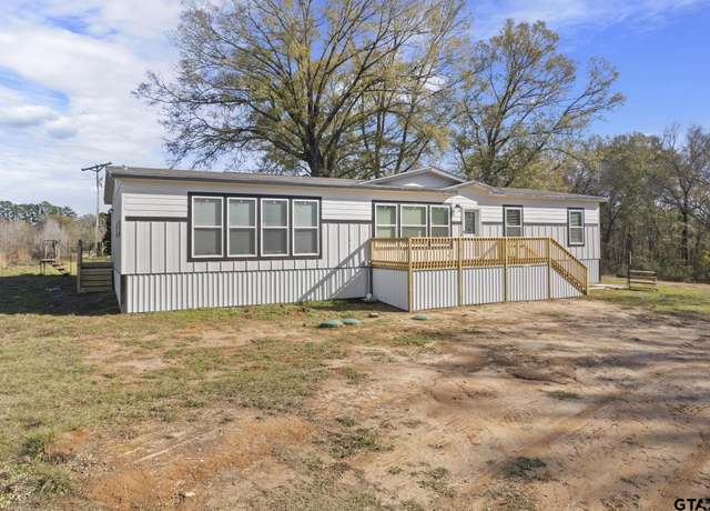 Property at 13521 Fm 130, Hughes Springs, TX 75656, 4 beds, 3 baths