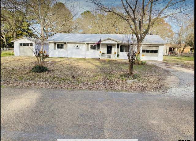 Property at 102 Indianola Rd, Chandler, TX 75758, 3 beds, 1.5 baths