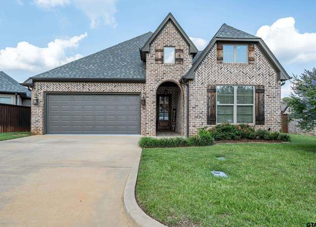 Property at 204 Providence Pl, Bullard, TX 75757, 3 beds, 2 baths