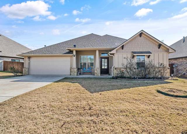 Property at 9344 Stonebank Xing, Tyler, TX 75703, 4 beds, 2 baths