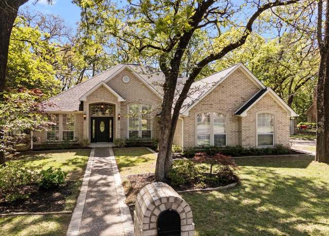 Property at 3621 Woods Blvd, Tyler, TX 75707, 4 beds, 3 baths