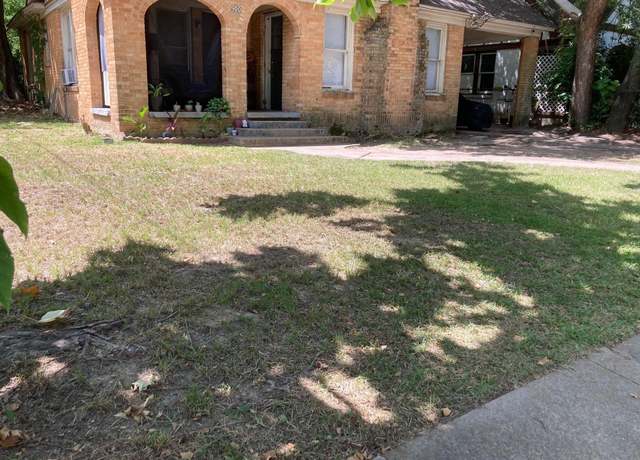 Property at 900 Lindsey Ln, Tyler, TX 75701, 2 beds, 1 bath