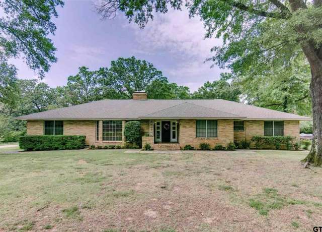 Property at 114 Mockingbird, Mt Pleasant, TX 75455, 3 beds, 2.5 baths