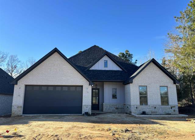 Property at 2014 Locklear Ln, Tyler, TX 75703, 4 beds, 2 baths